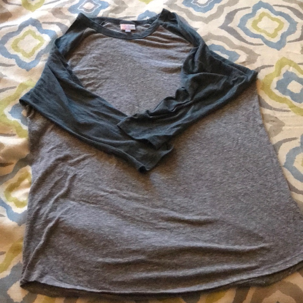 LulaRoe Randy Tee - XL
